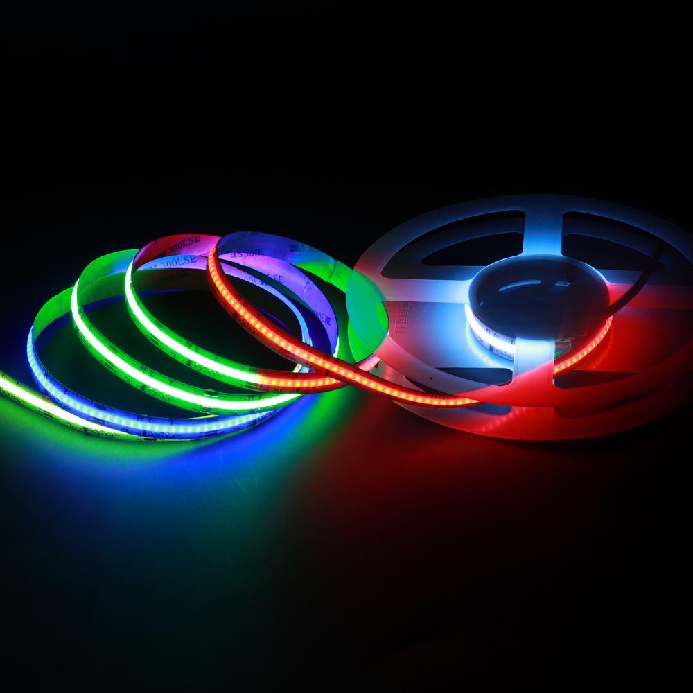 Адресна світлодіодна стрічка Ustrip LED840-COB-RGB-24V-22W-12mm-SPI-WS2811 a000095 фото