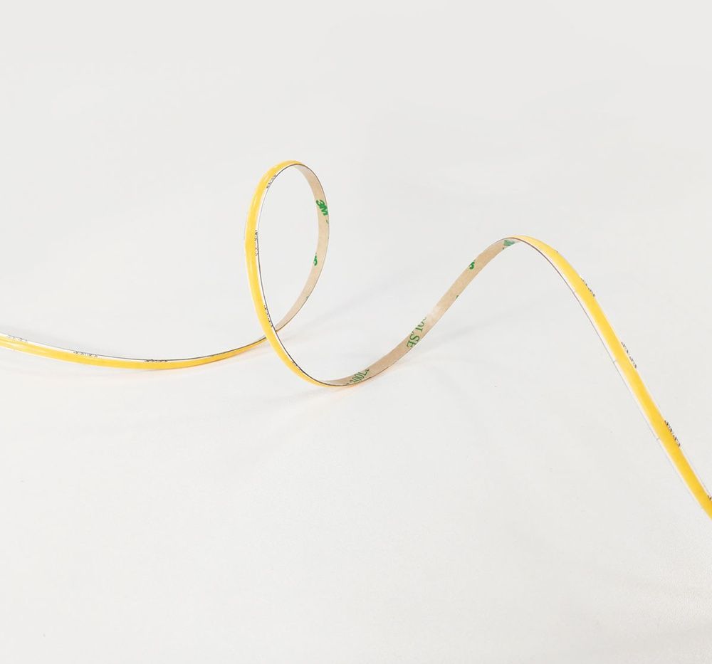Світлодіодна стрічка Ustrip LED480-COB-W30-24V-5W-4mm-FC SLIM теплий a000002 фото