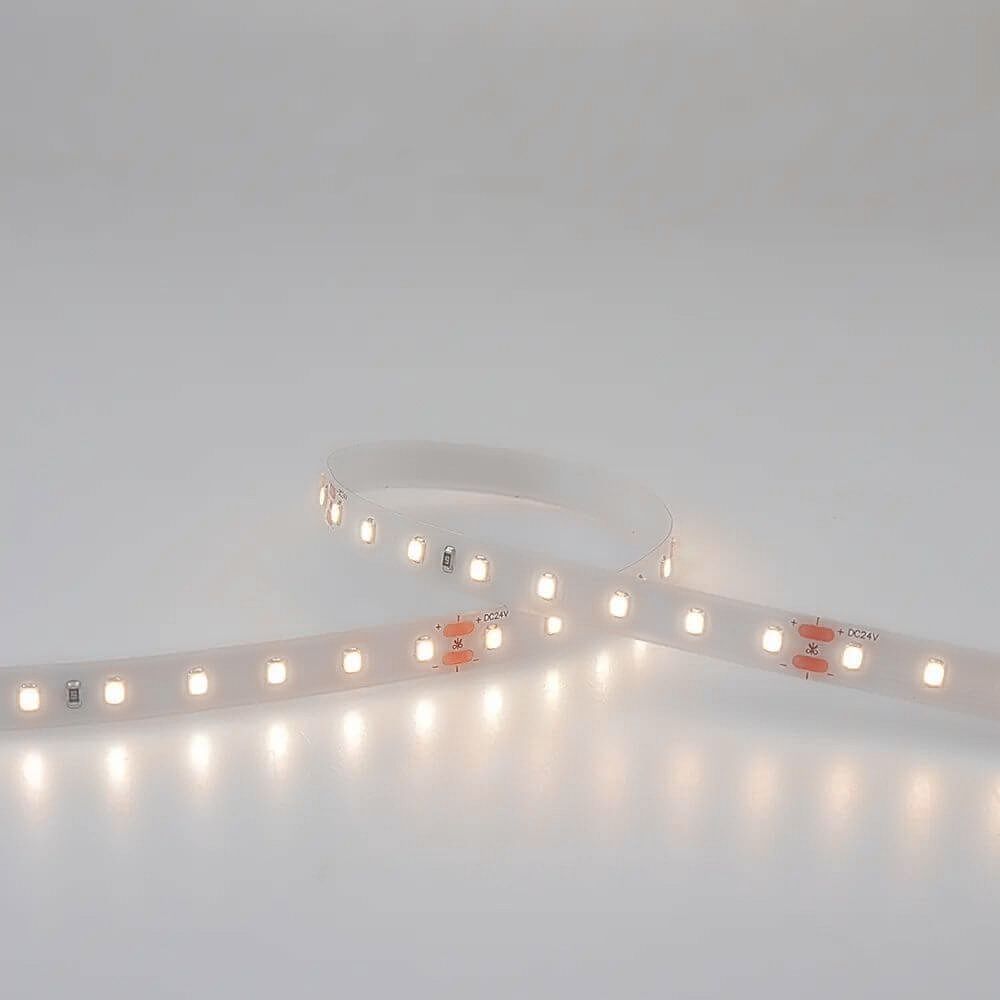 Енергоефективна світлодіодна стрічка Ustrip LED80-2835-W30-24V-4.8W-Ra90 a000060 фото
